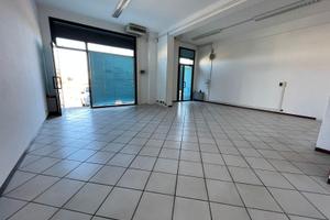 Ufficio negozio open space 70 mq