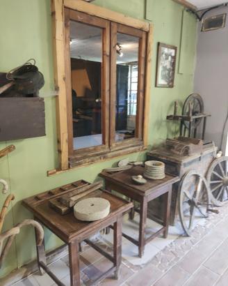 Lotto restauro oggetti antichi da campagna
