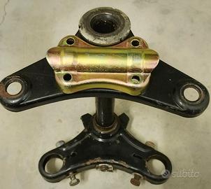 Piantone sterzo ciclomotore