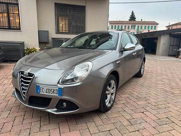 Alfa Romeo Giulietta Distinctive