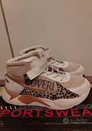 Scarpe sportive da bambina 