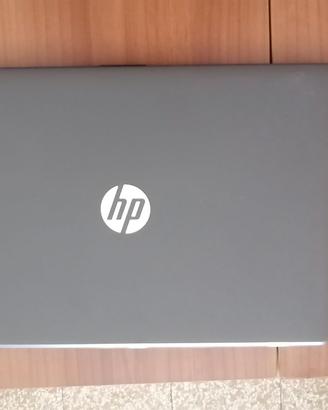HP Laptop 15,6" – AMD A10 – 8GB RAM – SSD 256GB –