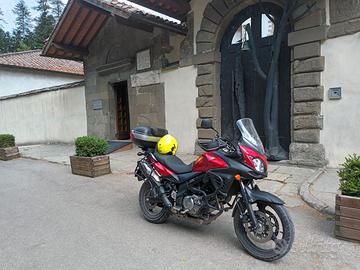 Suzuki v strom 650
