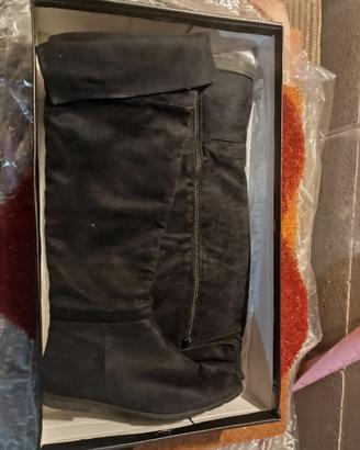 Stivali camoscio nero donna n. 40 senza tacco