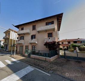 Appartamento di 139 m² con 4 locali e box auto dop