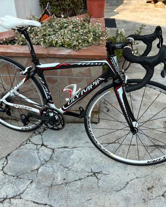 Bicicletta Olympia race in carbonio