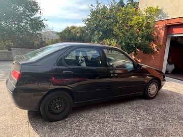 Alfa Romeo 2001
