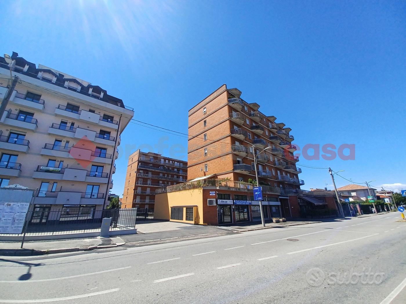 Apartment in Gallarate, Centro - Vista 2