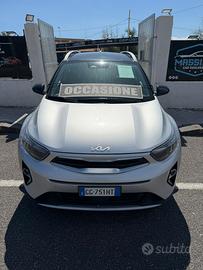 KIA STONIC  UNICO PROPRIETARIO 24000KM