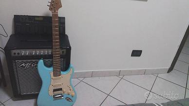 chitarra amplificatore e pedaliera