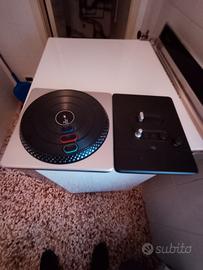  consolle wi dj Hero con relativi giochi 
