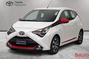 Toyota Aygo 5p 1.0 x-play 72cv