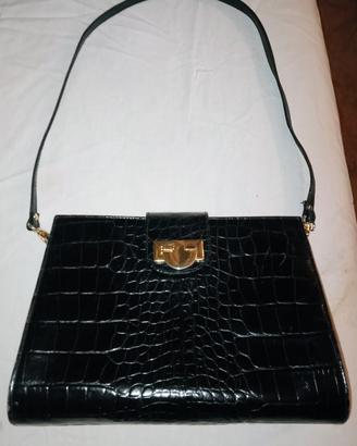 Borsa nera pelle effetto coccodrillo 