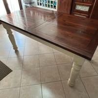 TAVOLO IN LEGNO