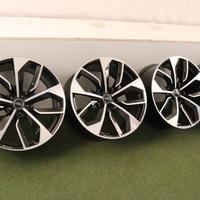 Cerchi in lega Audi A3 A3L RS3 S3 19 ORIGINALI 8Y0