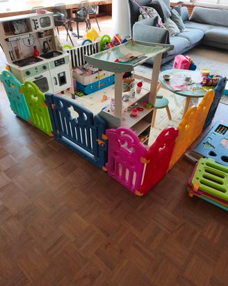 recinto per giochi bambini