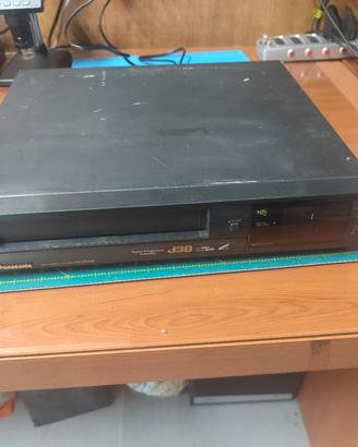 Videoregistratore VHS Panasonic NV-J30