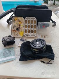 Attrezzatura per pesca a mosca.