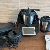Bimby TM6 nero con doppio boccale