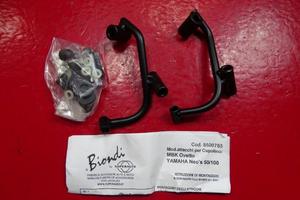 ATTACCHI PARABREZZA MALAGUTI