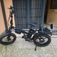 Bici elettrica Nilox nera pieghevole