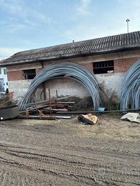 Centine per serre con piedini pari a nuove