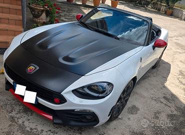Abarth 124 spider
