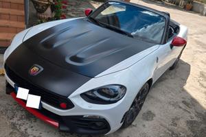 Abarth 124 spider