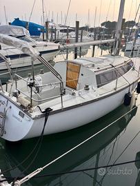 Dufour 29 - Volvo Penta – Barca a vela in acqua