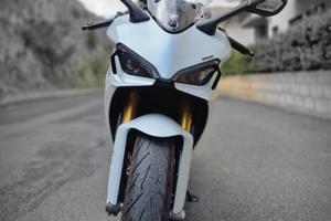 Ducati Supersport 950s