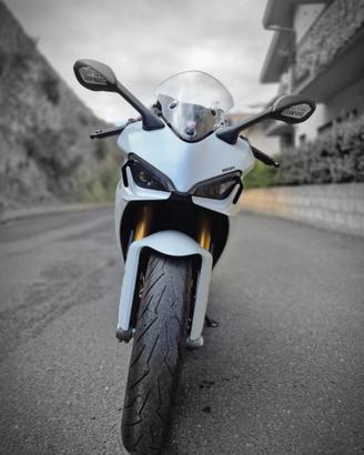 Ducati Supersport 950s