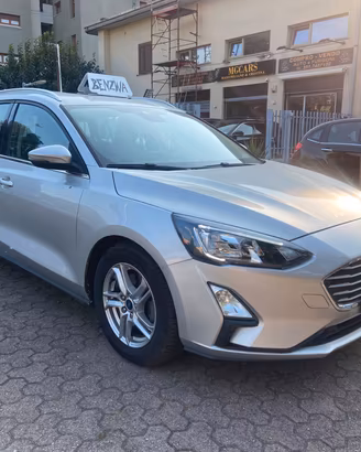Ford Focus 1.0 EcoBoost 125 CV SW Business - 2020
