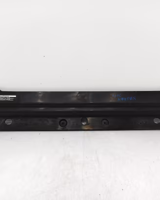 Supporto staffa radiatore anteriore nissan navara