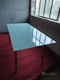 Tavolo vetro e ferro
