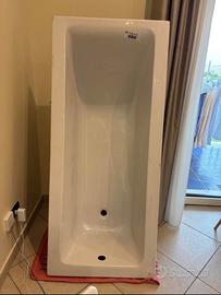 Vasca da bagno NUOVA – completa di colonna/scarico