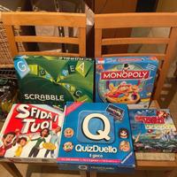 Giochi da tavolo scrabble, quizlet, sfida i tuoi