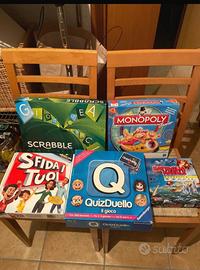 Giochi da tavolo scrabble, quizlet, sfida i tuoi