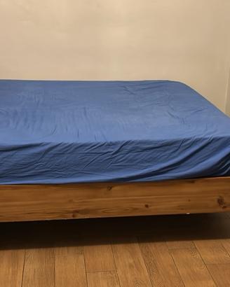 Letto alla francese ,materasso nuovo,casset