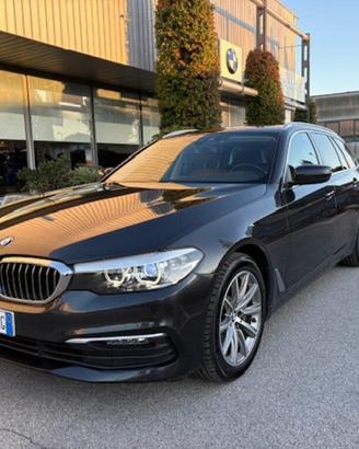 BMW Serie 5 530d Touring xdrive Luxury 249cv auto