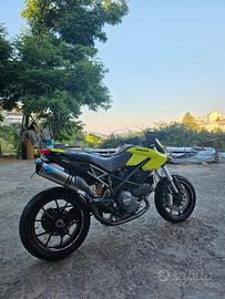 Ducati Hypermotard 796 A2