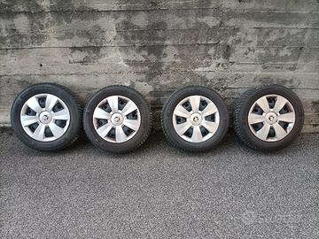 4 gomme invernali+cerchi 185/65-15 VW Skoda Fabia
