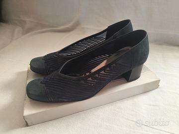 Scarpe traforate blu tacco 5 cm