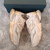 Scarpe New Balance modello 9060 n. 42