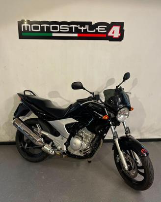 YAMAHA YBR 250 2013