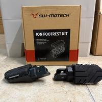 Pedane maggiorate regolabili SW Motech