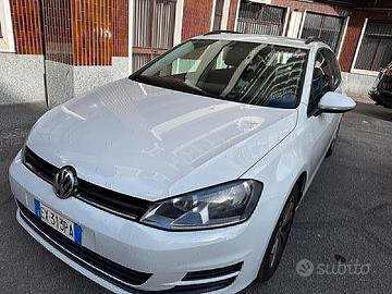 Volkswagen Golf Variant 1.6 TDI 105 CV Highline Bl