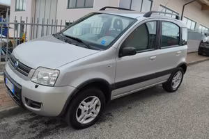 FIAT PANDA 1.2 BENZINA 4X4 CLIMBING 4WD