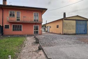 PORZIONE DI BIFAMILIARE A CORREZZOLA