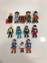 20 OMINI PLAYMOBIL + 1 BAMBINO + 2 DINOSAURI