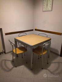 tavolo piccolo da cucina 90x90 allungabile a 150, 